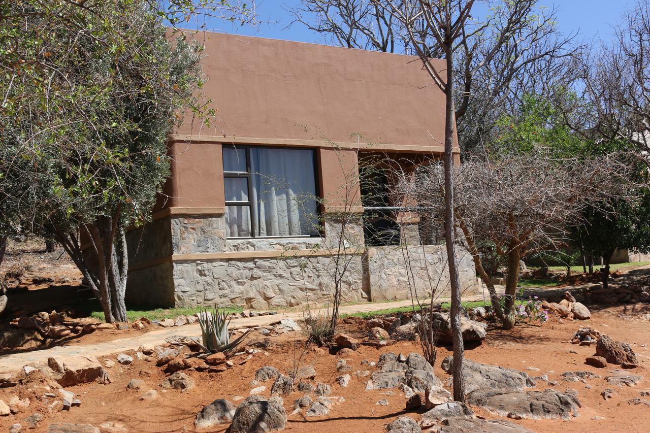 Ijaba Lodge At Buschfeld Park Outjo Esterno foto